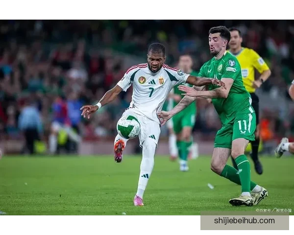 美加墨联合主办世界杯赛事揭秘：足球盛宴与三国文化交融